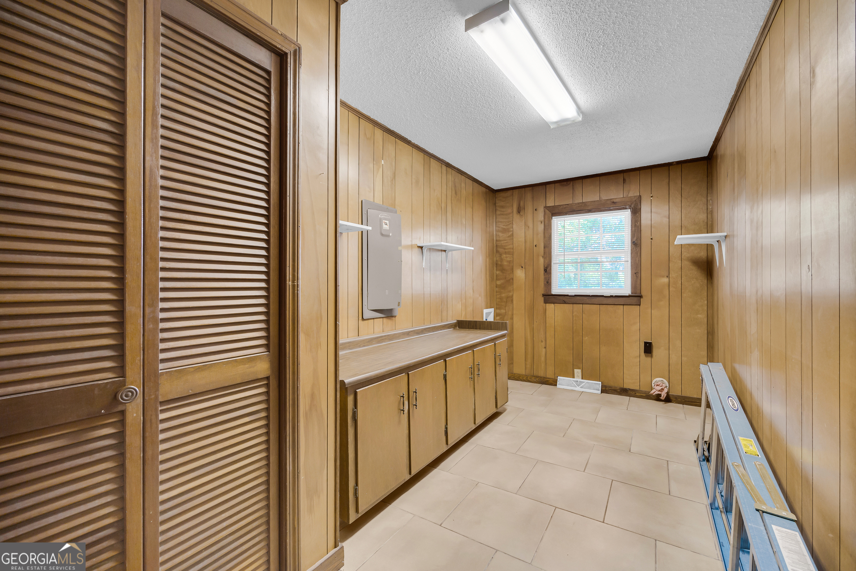 6091 Stone Bridge Road Carnesville GA 30521