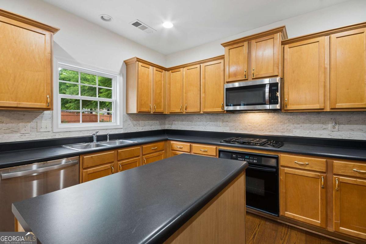 102 Ozark Trail Canton GA 30114