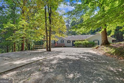 6961 Wood Lake Circle Young Harris GA 30582