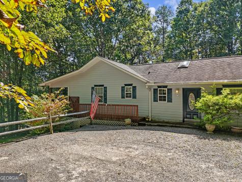 6961 Wood Lake Circle Young Harris GA 30582