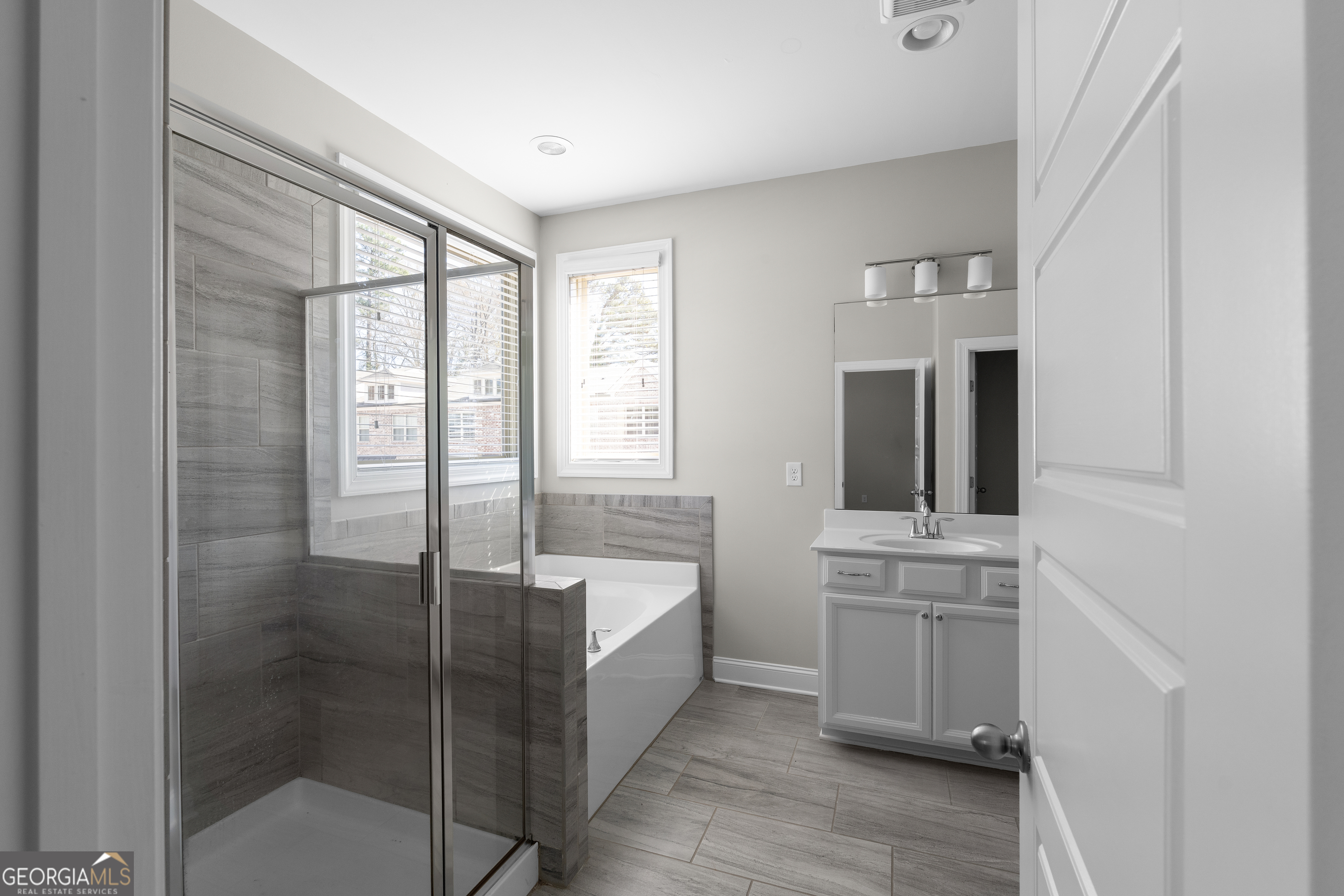 1833 Hislop Lane Atlanta GA 30345
