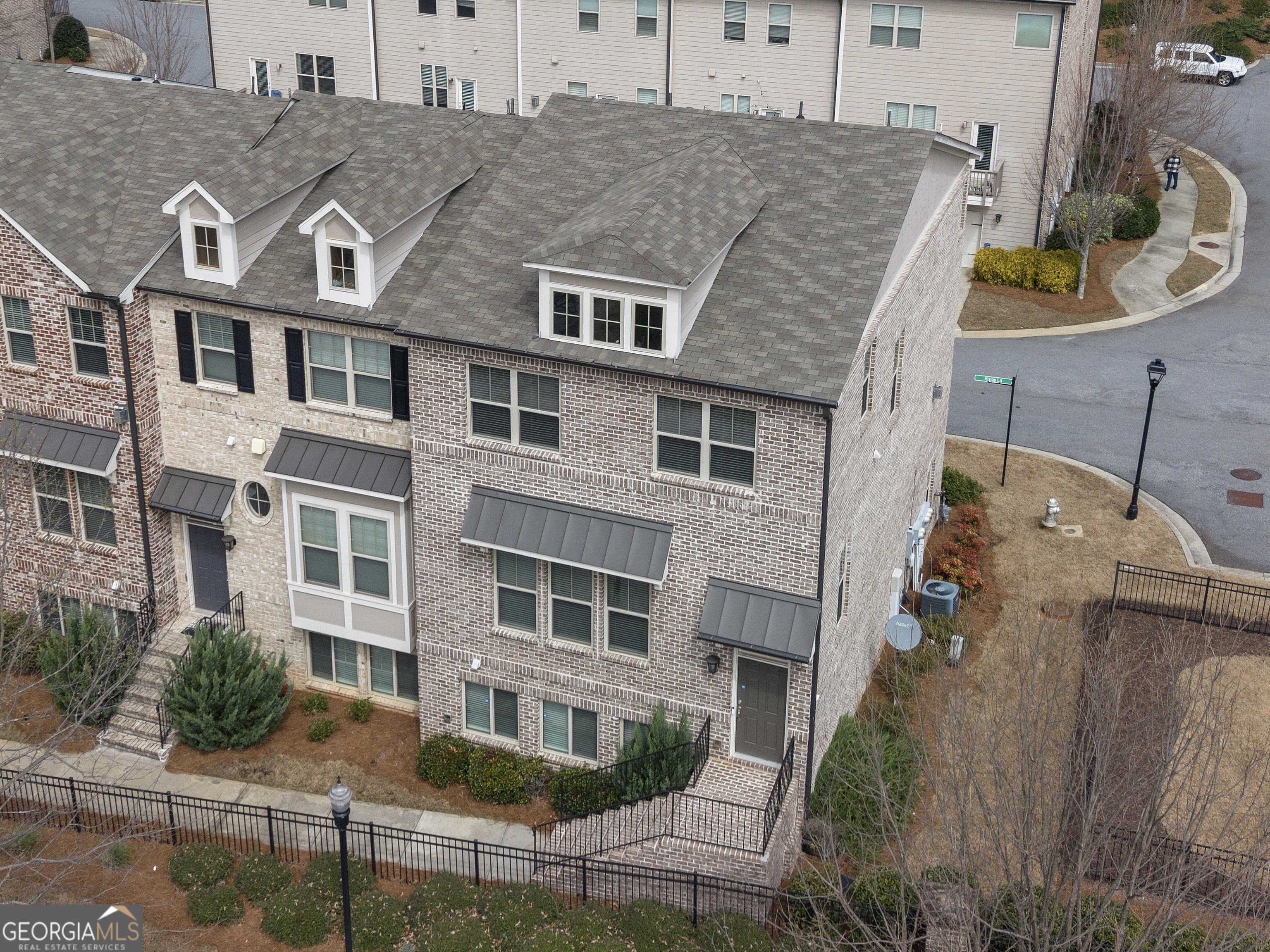 1833 Hislop Lane Atlanta GA 30345