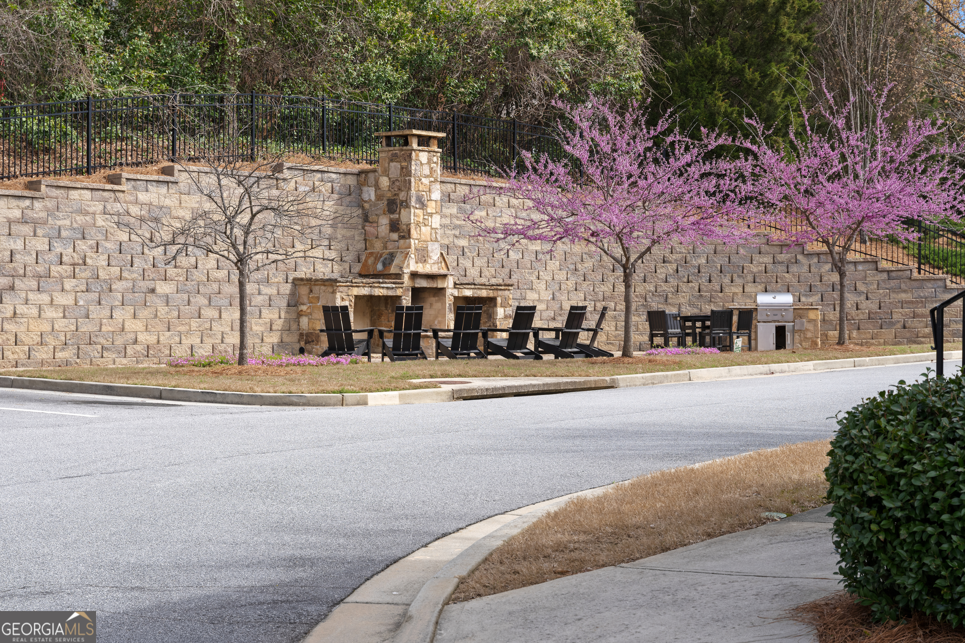 1833 Hislop Lane Atlanta GA 30345