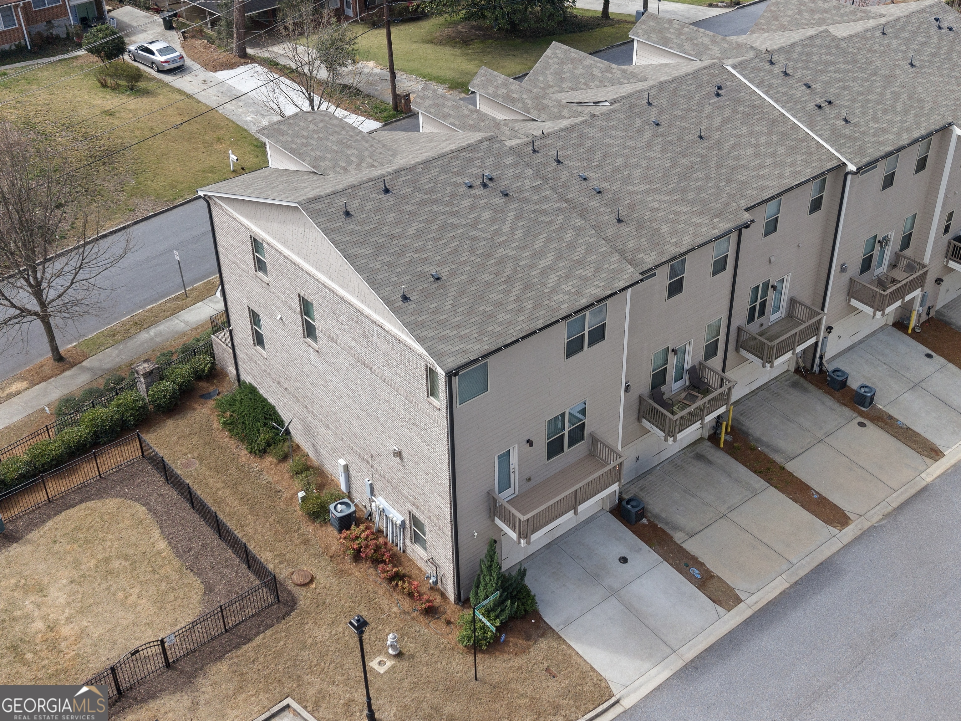 1833 Hislop Lane Atlanta GA 30345