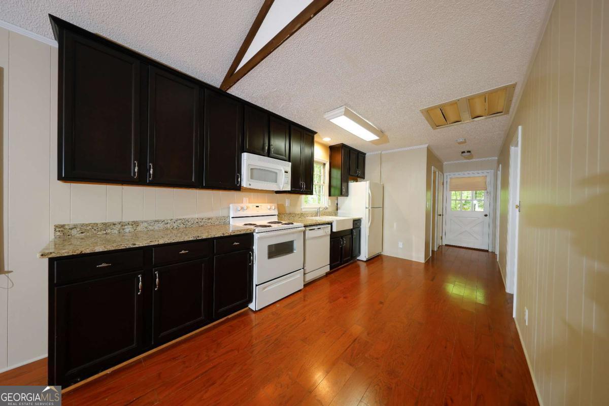 452 Laina Bennett Road Dawsonville GA 30534