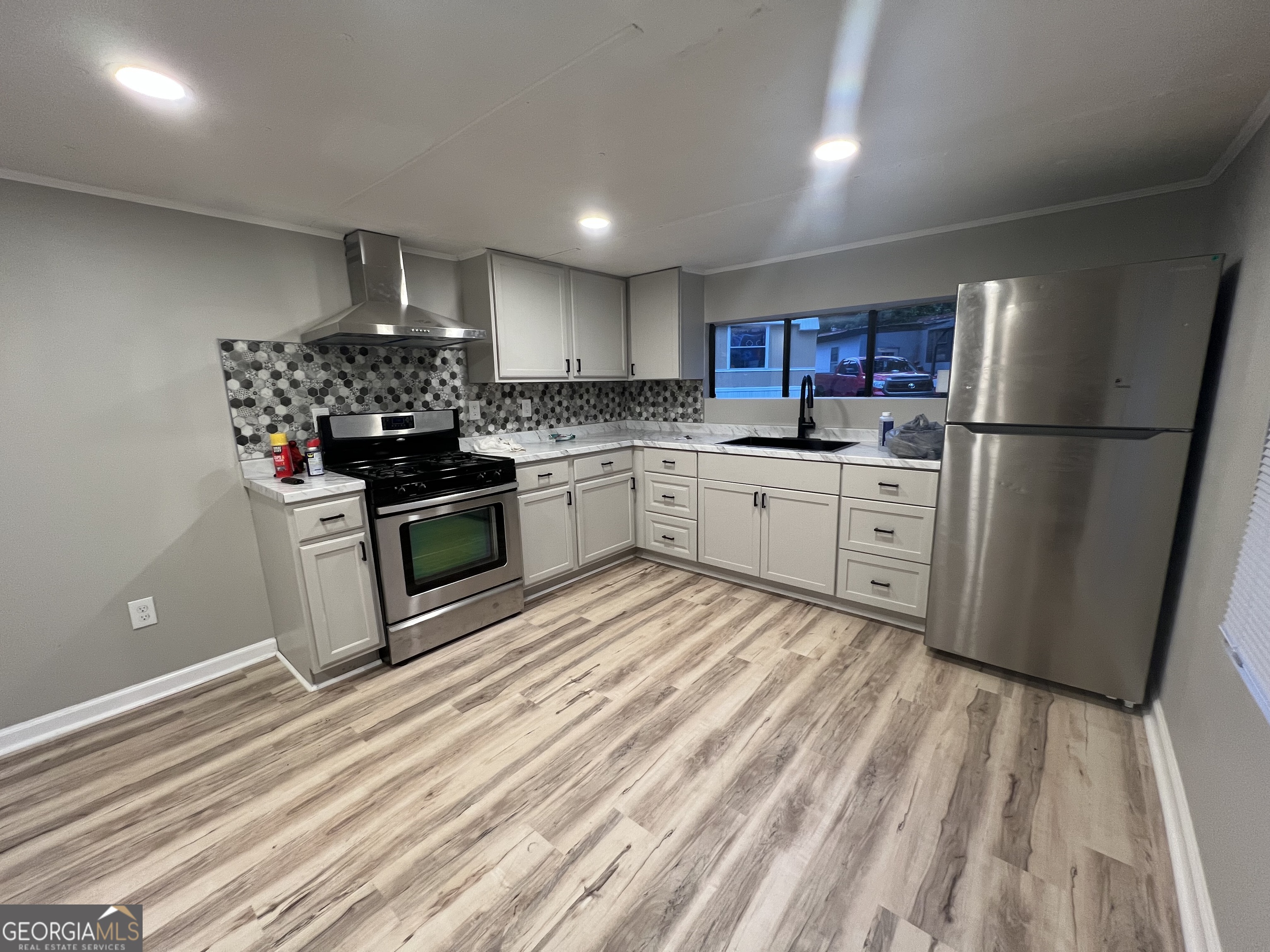 4379 Highway 42 Ellenwood GA 30294