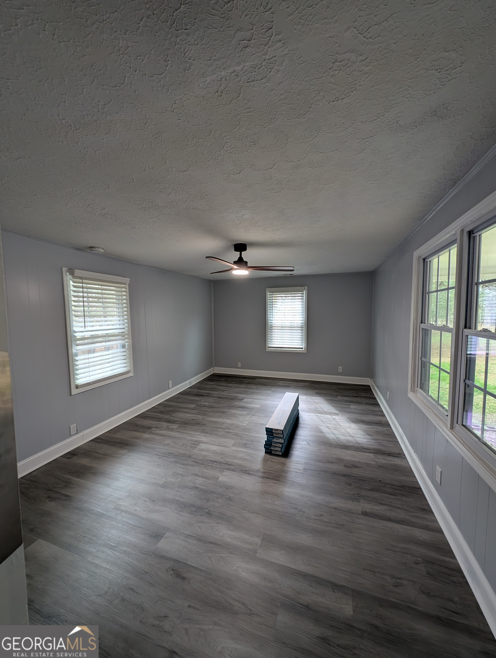 11080 White House Parkway Woodbury GA 30293