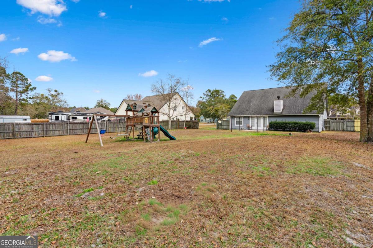 31 Deals Circle N Woodbine GA 31569