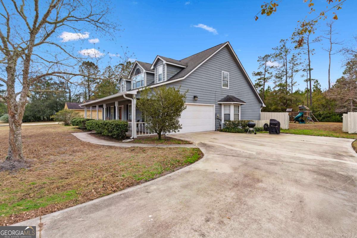 31 Deals Circle N Woodbine GA 31569