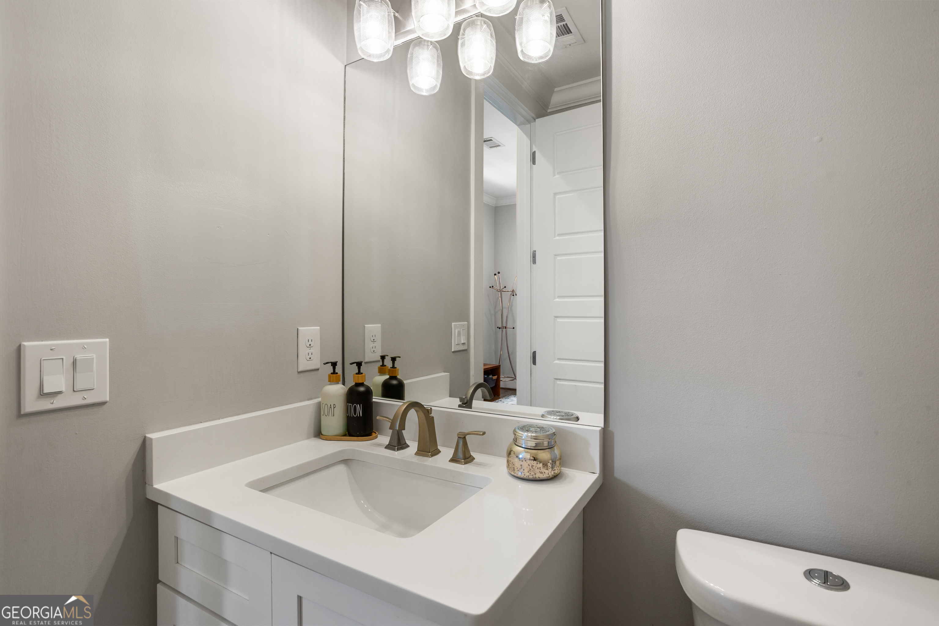 1749 Russell Street Atlanta GA 30316