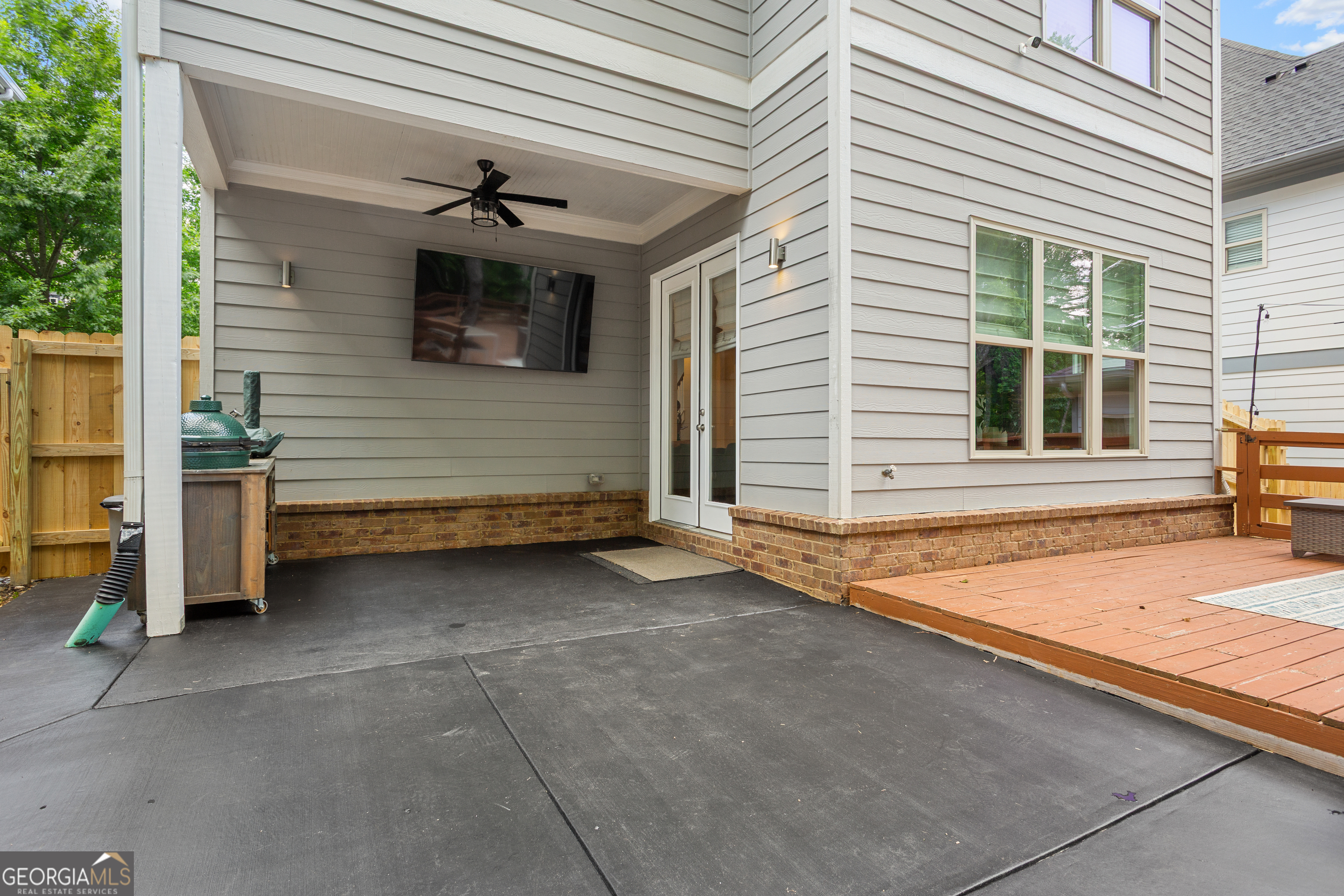 1749 Russell Street Atlanta GA 30316