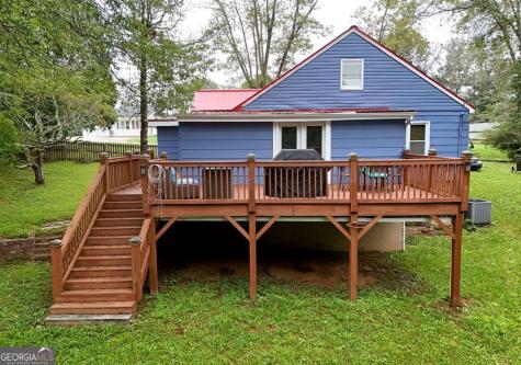 742 Hillcrest Drive Mccaysville GA 30555