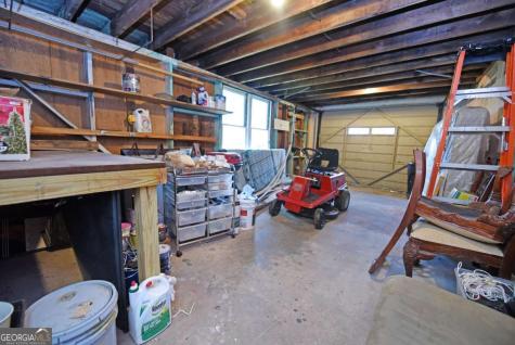 742 Hillcrest Drive Mccaysville GA 30555