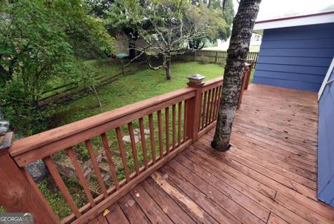 742 Hillcrest Drive Mccaysville GA 30555