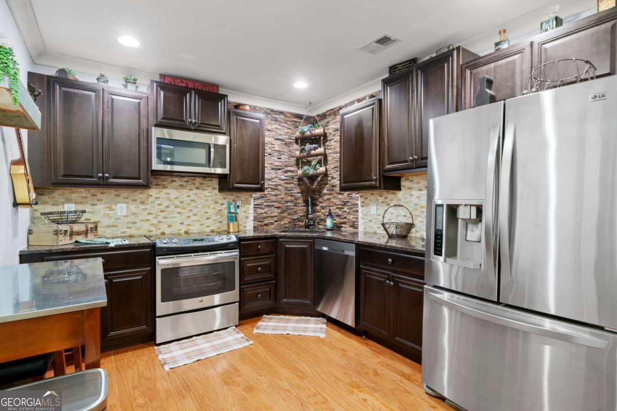 11 York Trace Cartersville GA 30121