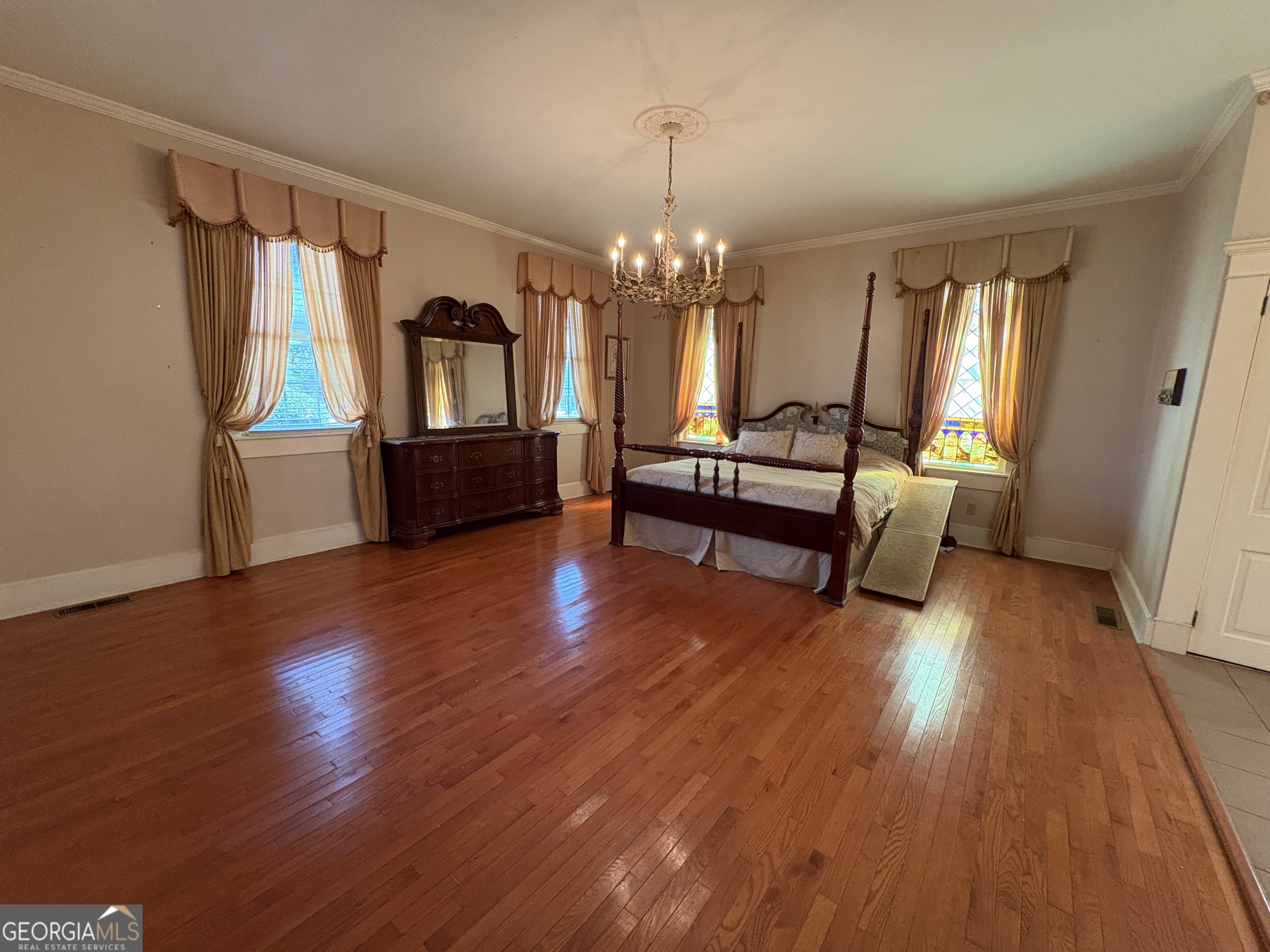 335 N Main Street Wadley GA 30477