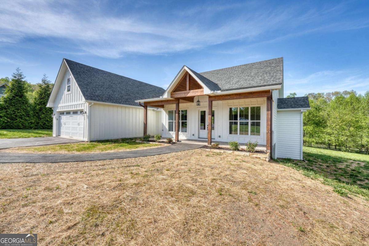 124 Meadow Brooke Lane Young Harris GA 30582
