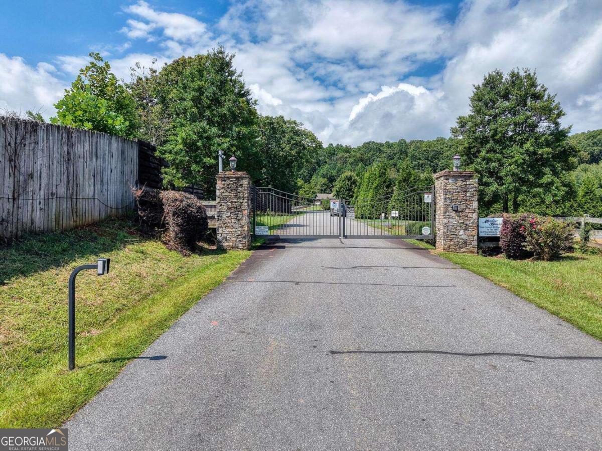 124 Meadow Brooke Lane Young Harris GA 30582