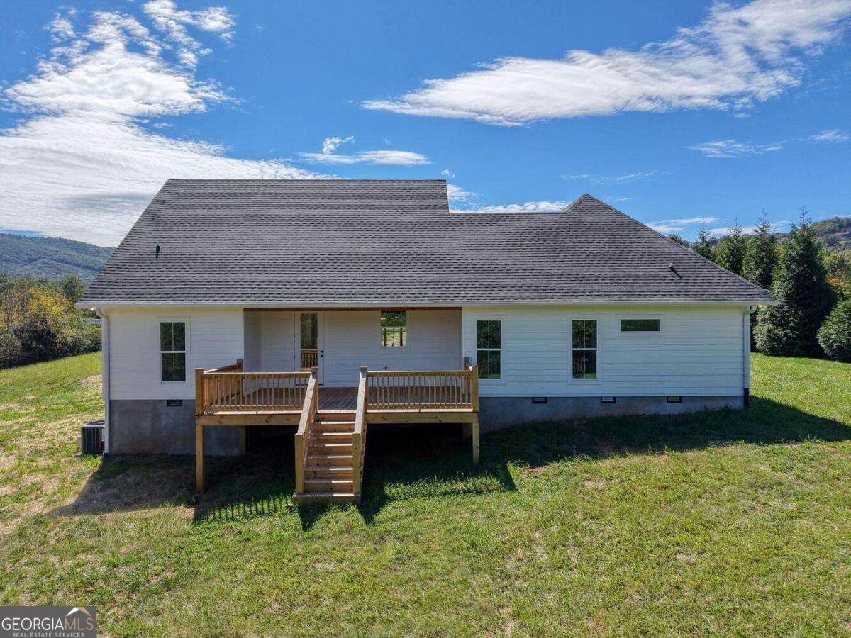 124 Meadow Brooke Lane Young Harris GA 30582