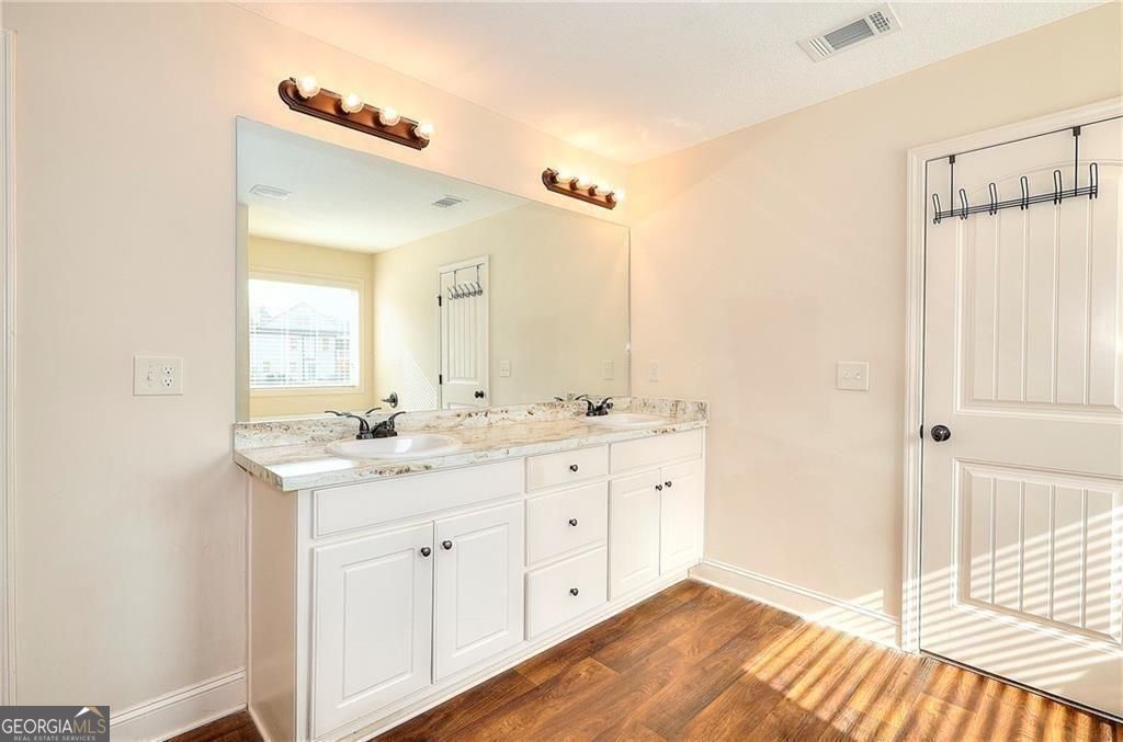25 Cambridge Farms Drive Hoschton GA 30548