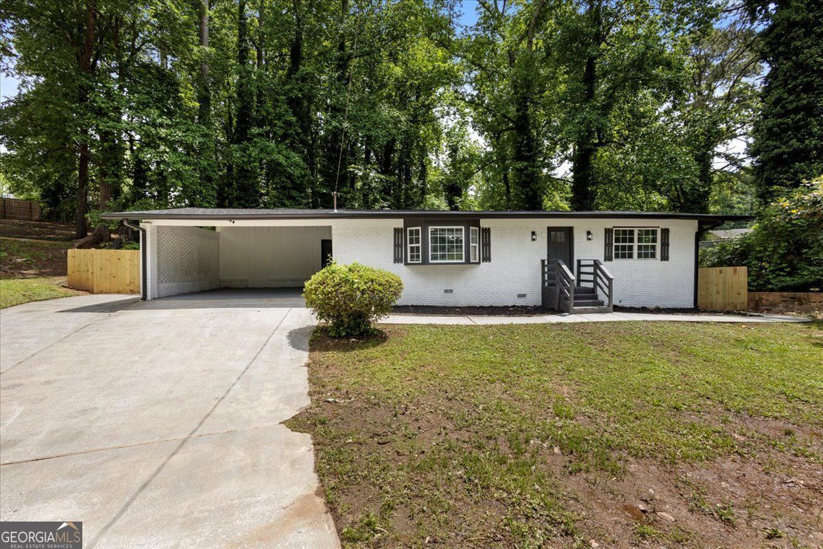 4720 Shoshonee Trail College Park GA 30349