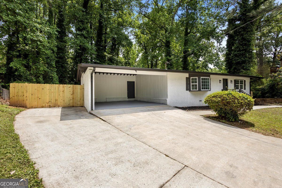 4720 Shoshonee Trail College Park GA 30349
