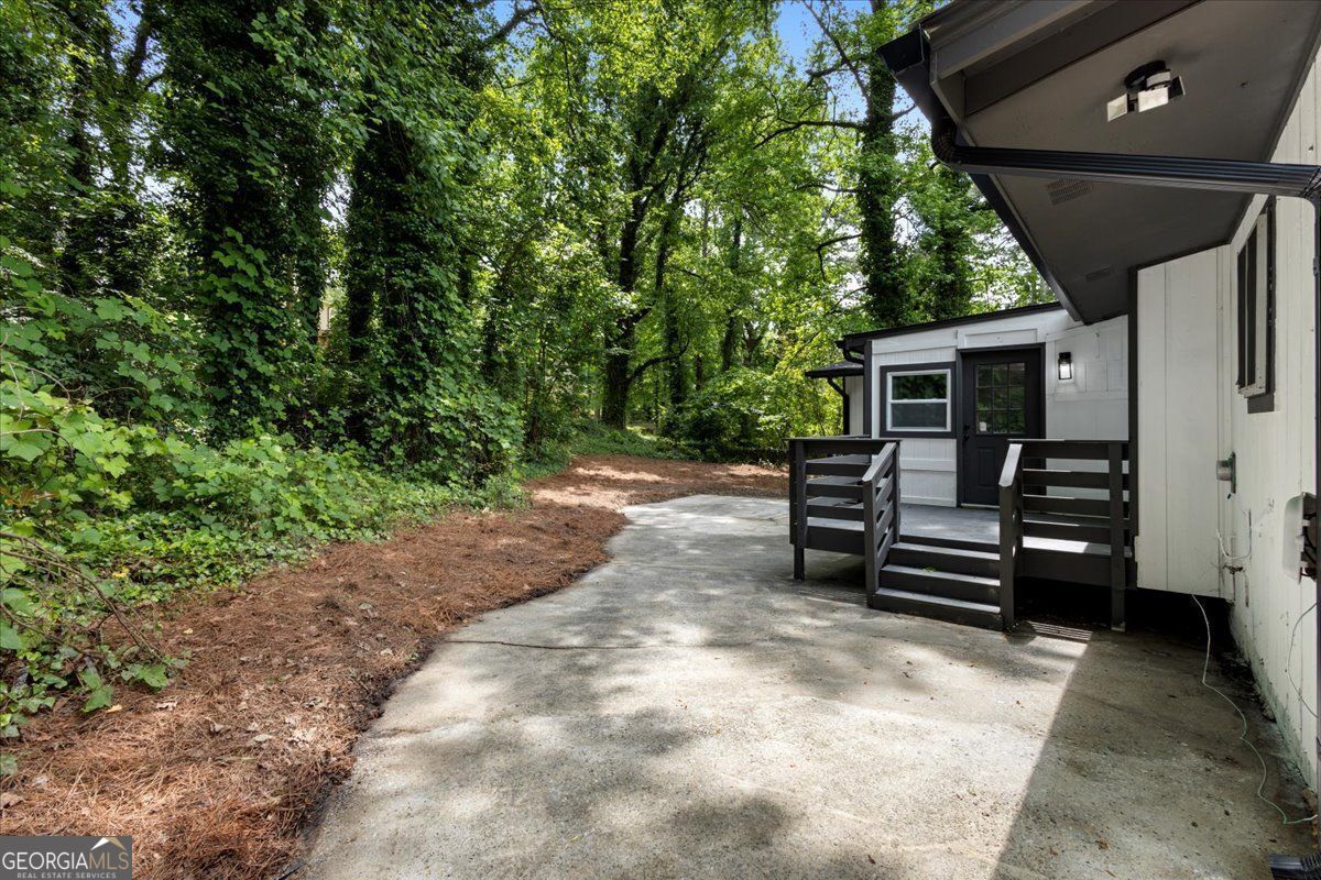 4720 Shoshonee Trail College Park GA 30349