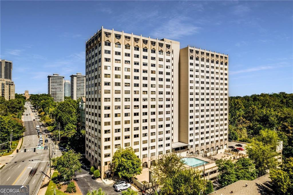 2479 Peachtree Road NE Atlanta GA 30305
