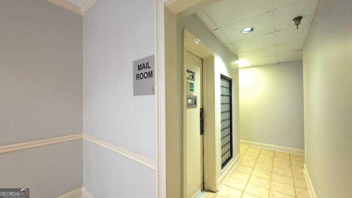 2479 Peachtree Road NE Atlanta GA 30305