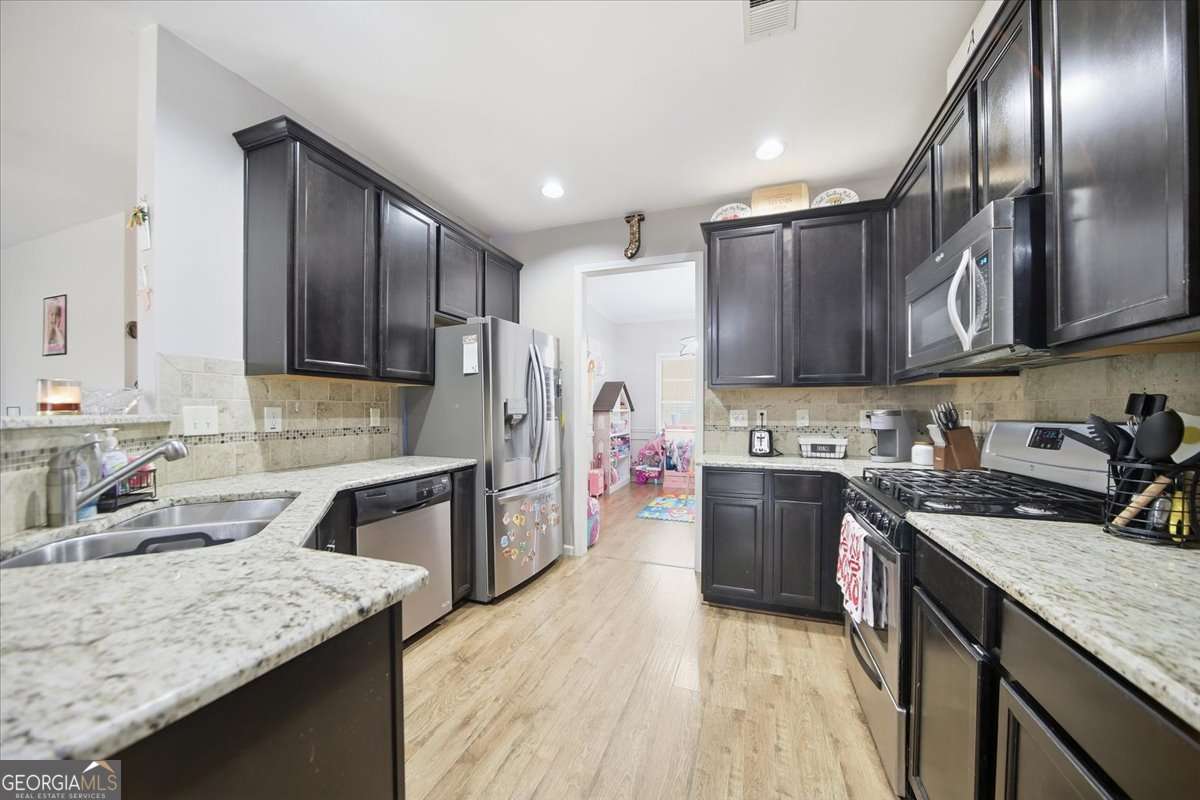 5050 Glencliff Drive Sugar Hill GA 30518