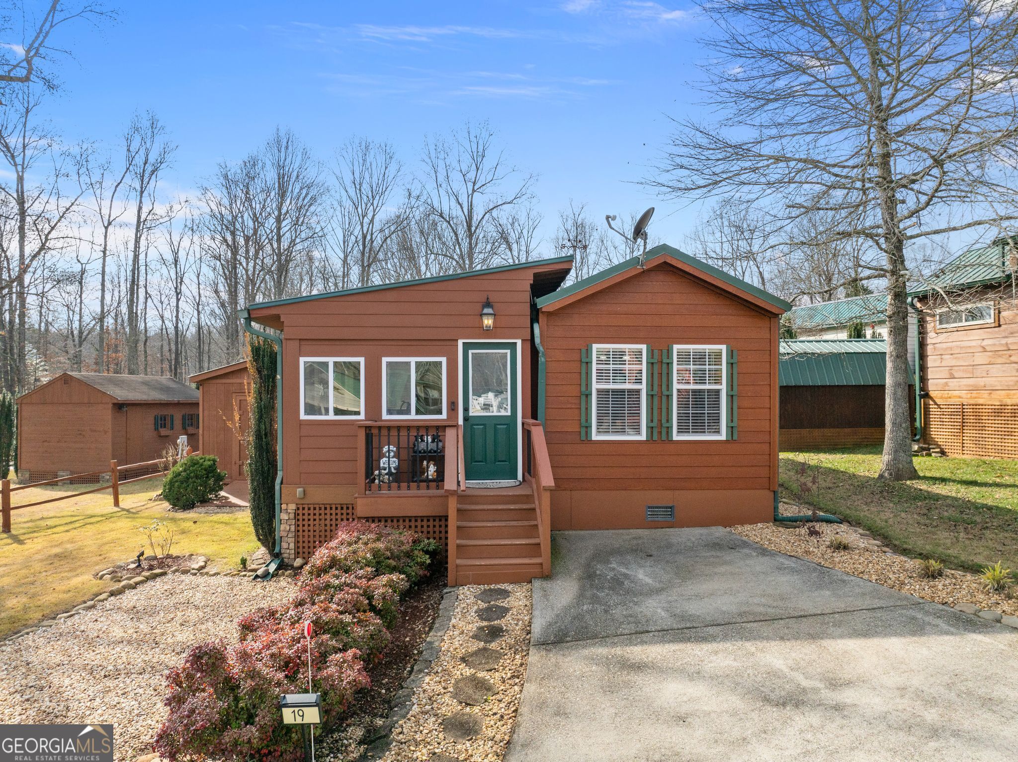 19 Wapiti Lane Cleveland GA 30528
