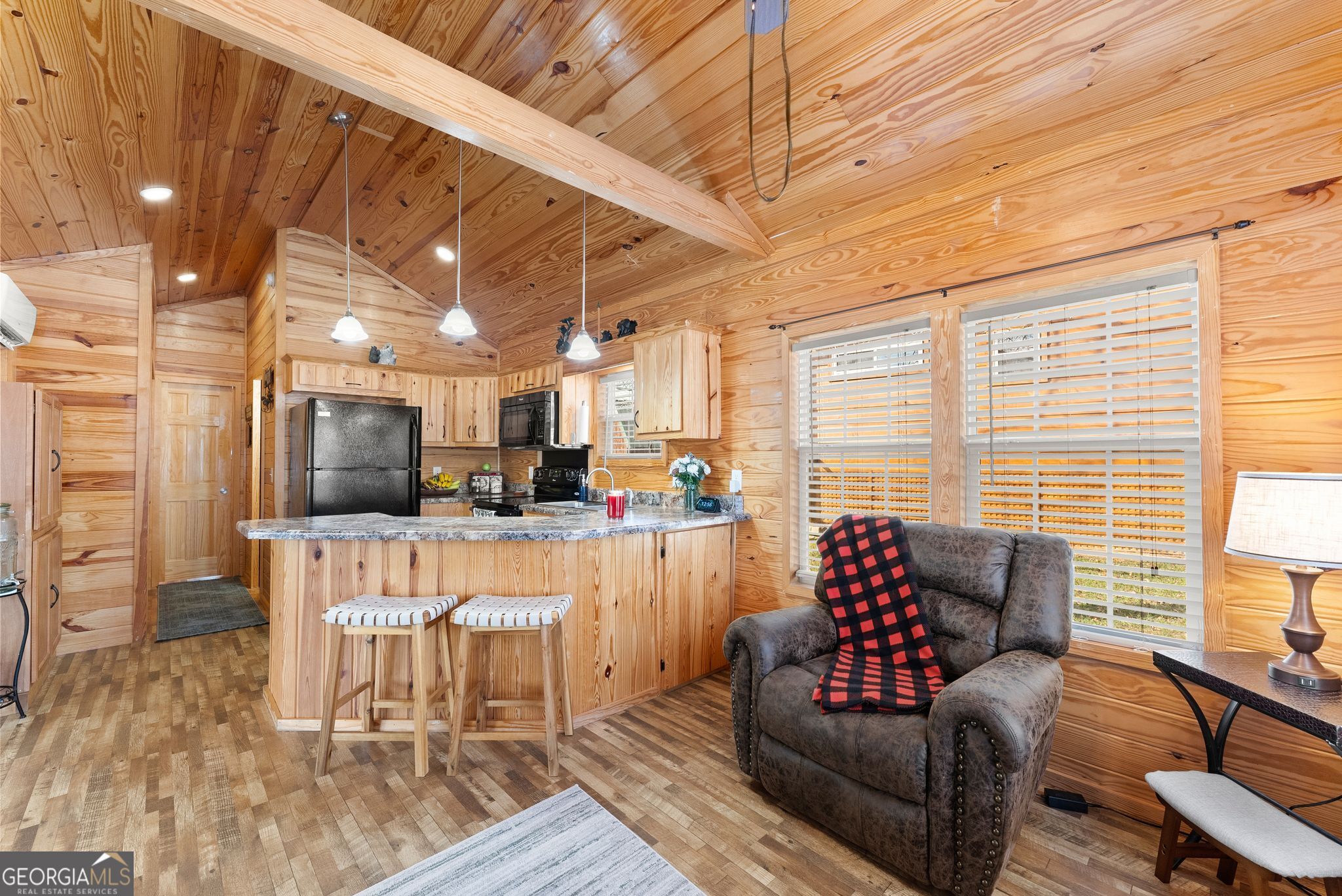 19 Wapiti Lane Cleveland GA 30528