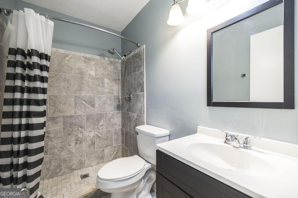 112 Prairie Boulevard Centerville GA 31028