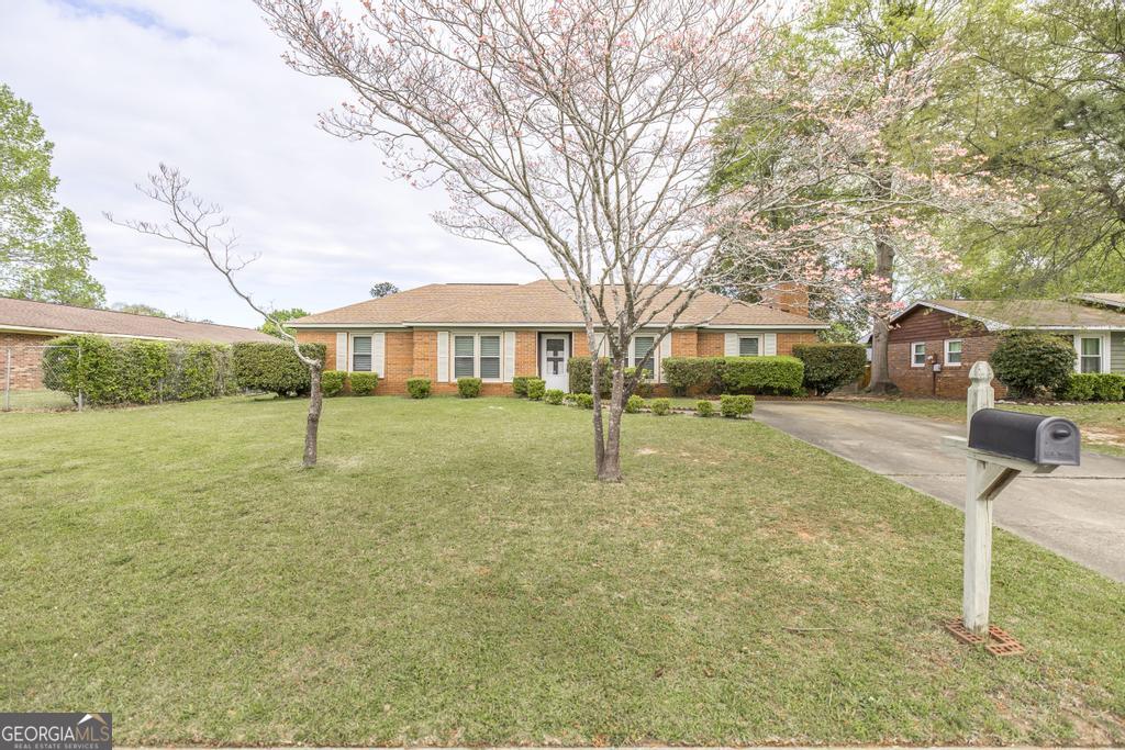 112 Prairie Boulevard Centerville GA 31028