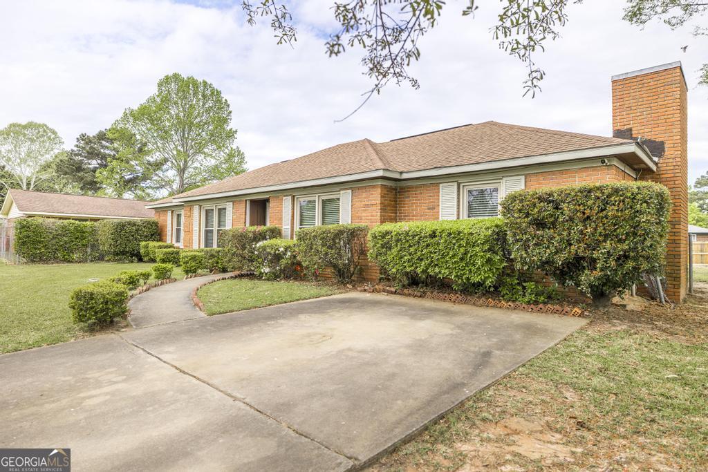 112 Prairie Boulevard Centerville GA 31028