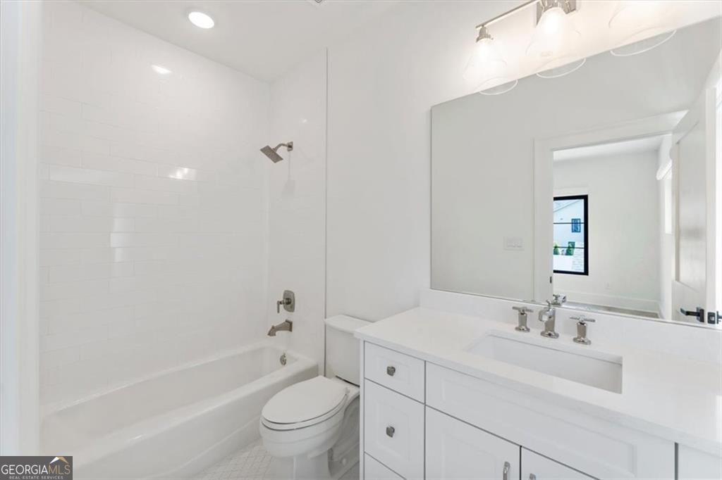 212 Brooke Drive Alpharetta GA 30009