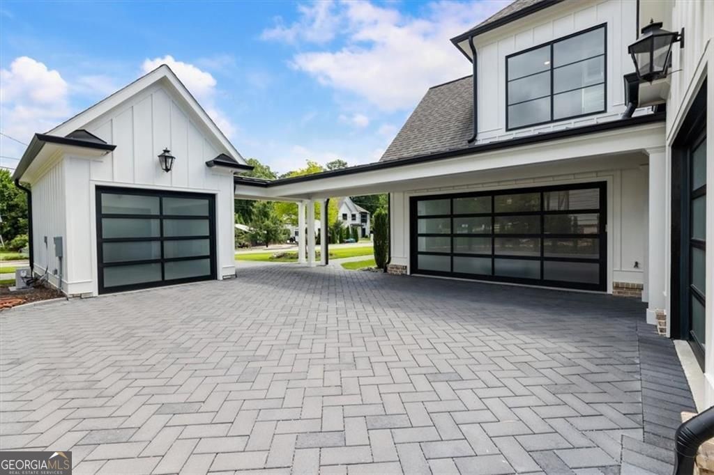 212 Brooke Drive Alpharetta GA 30009