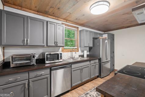 4326 White Oak Drive Hiawassee GA 30546