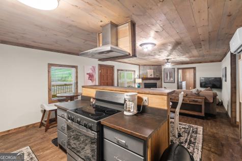 4326 White Oak Drive Hiawassee GA 30546