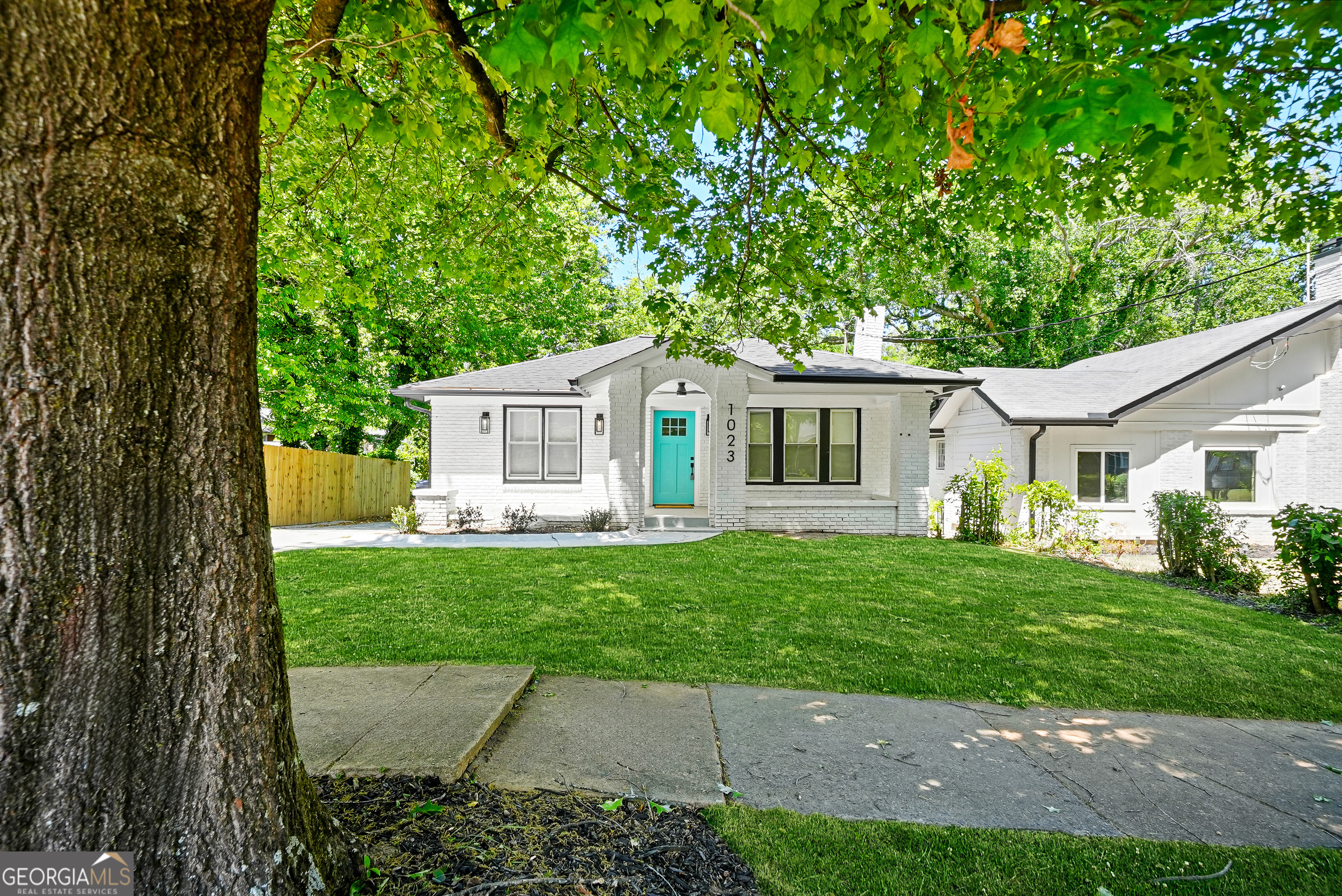 1023 Byron Drive SW Atlanta GA 30310