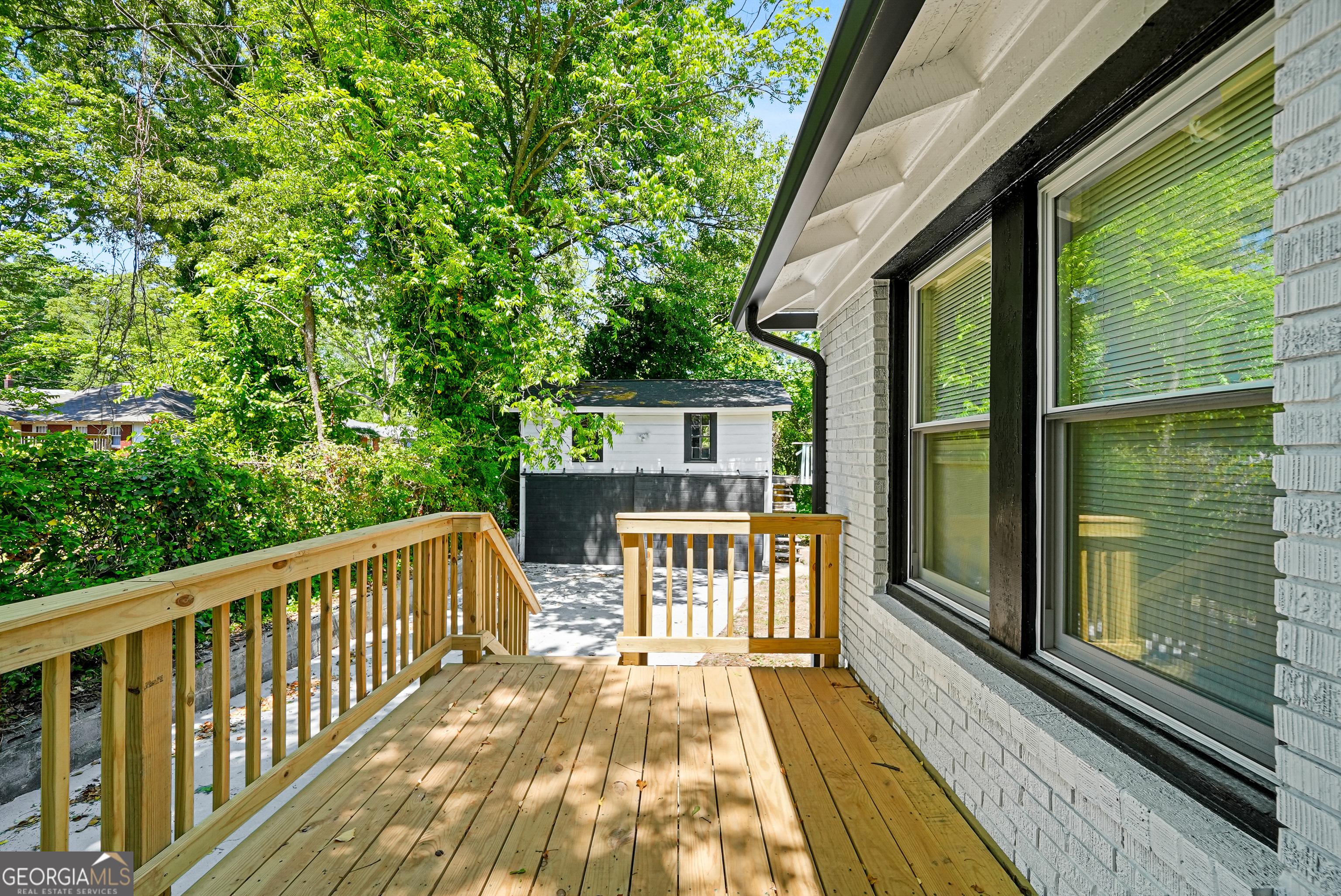 1023 Byron Drive SW Atlanta GA 30310