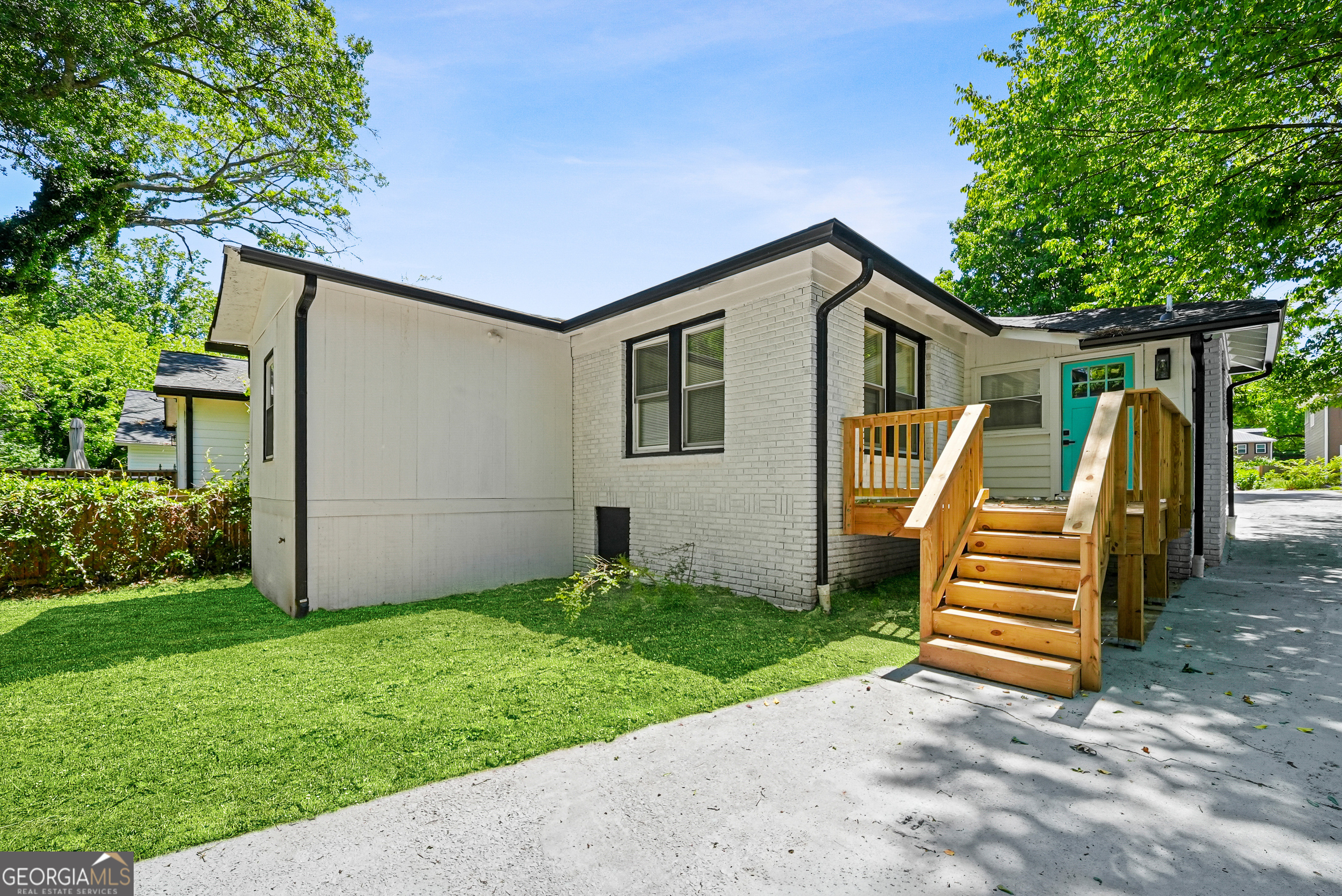 1023 Byron Drive SW Atlanta GA 30310