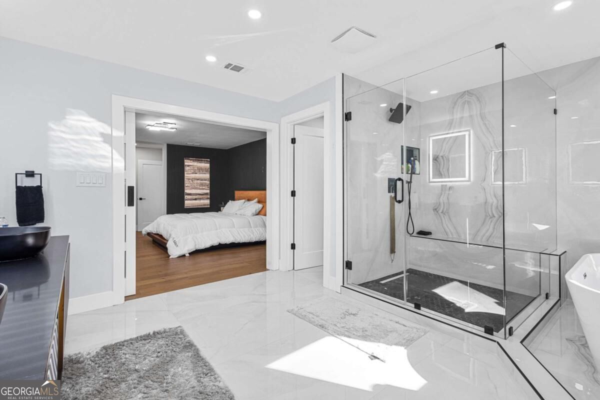 915 Lost Forest Drive NW Atlanta GA 30328