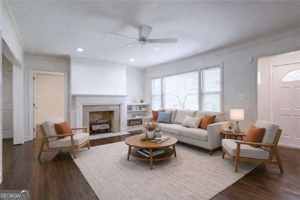 1652 Brewer Boulevard Atlanta GA 30310