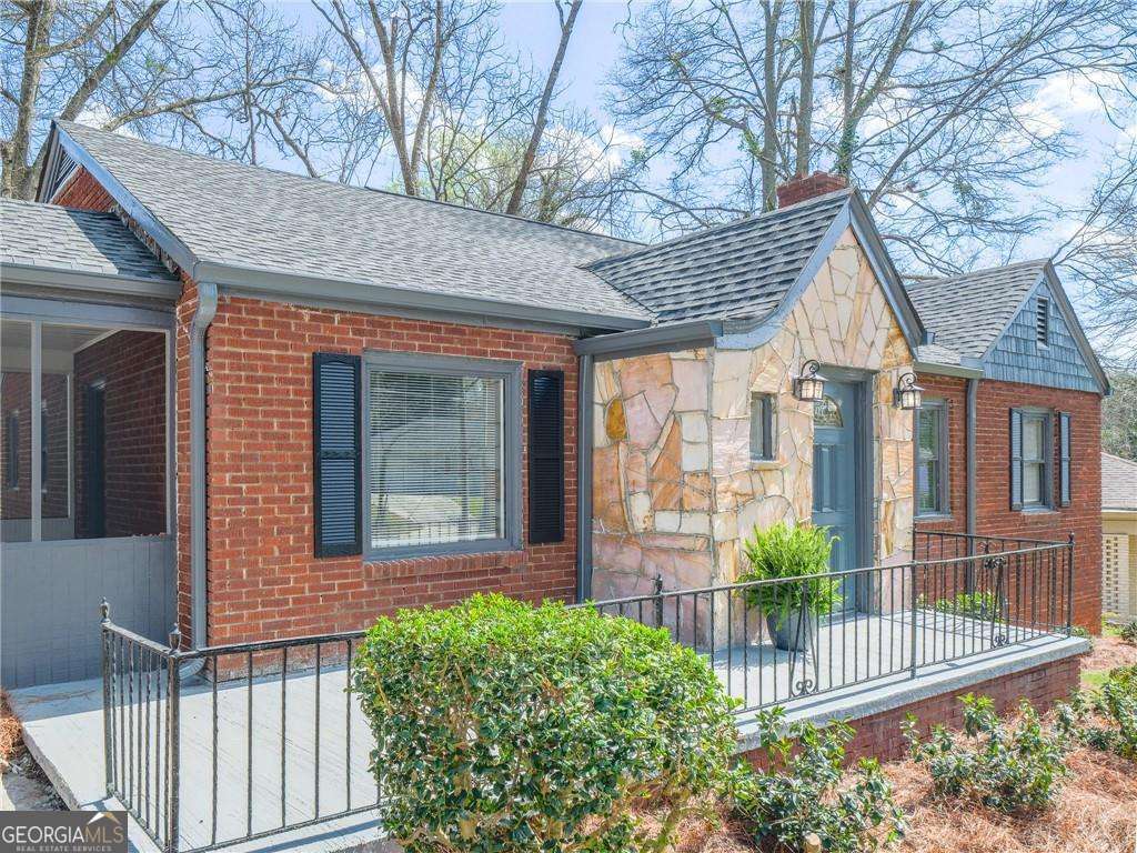 1652 Brewer Boulevard Atlanta GA 30310