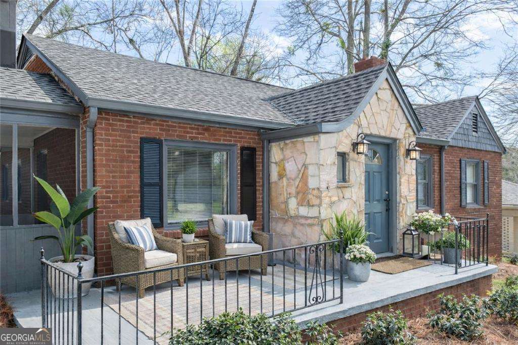 1652 Brewer Boulevard Atlanta GA 30310
