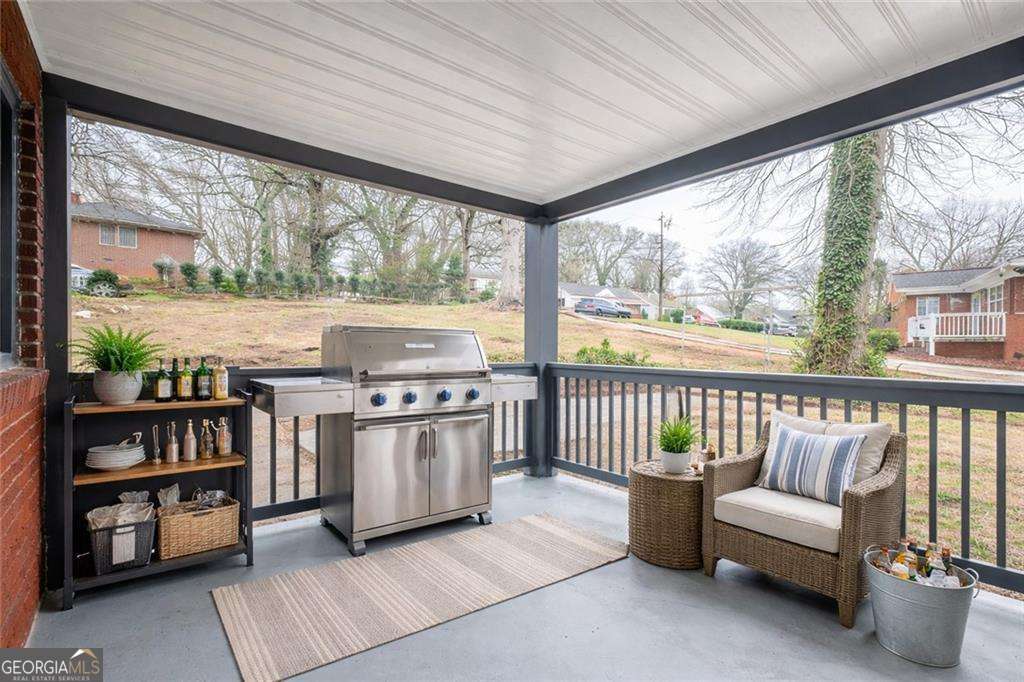 1652 Brewer Boulevard Atlanta GA 30310