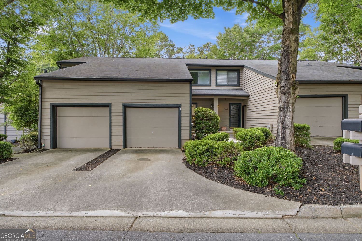 5005 Gardenia Circle Marietta GA 30068