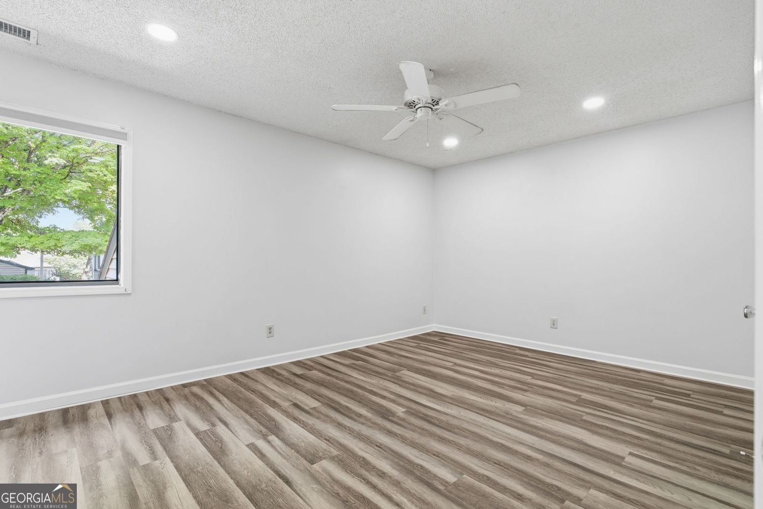 5005 Gardenia Circle Marietta GA 30068
