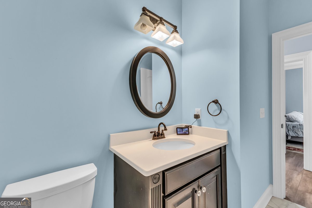 382 Savannah Road Richmond Hill GA 31324